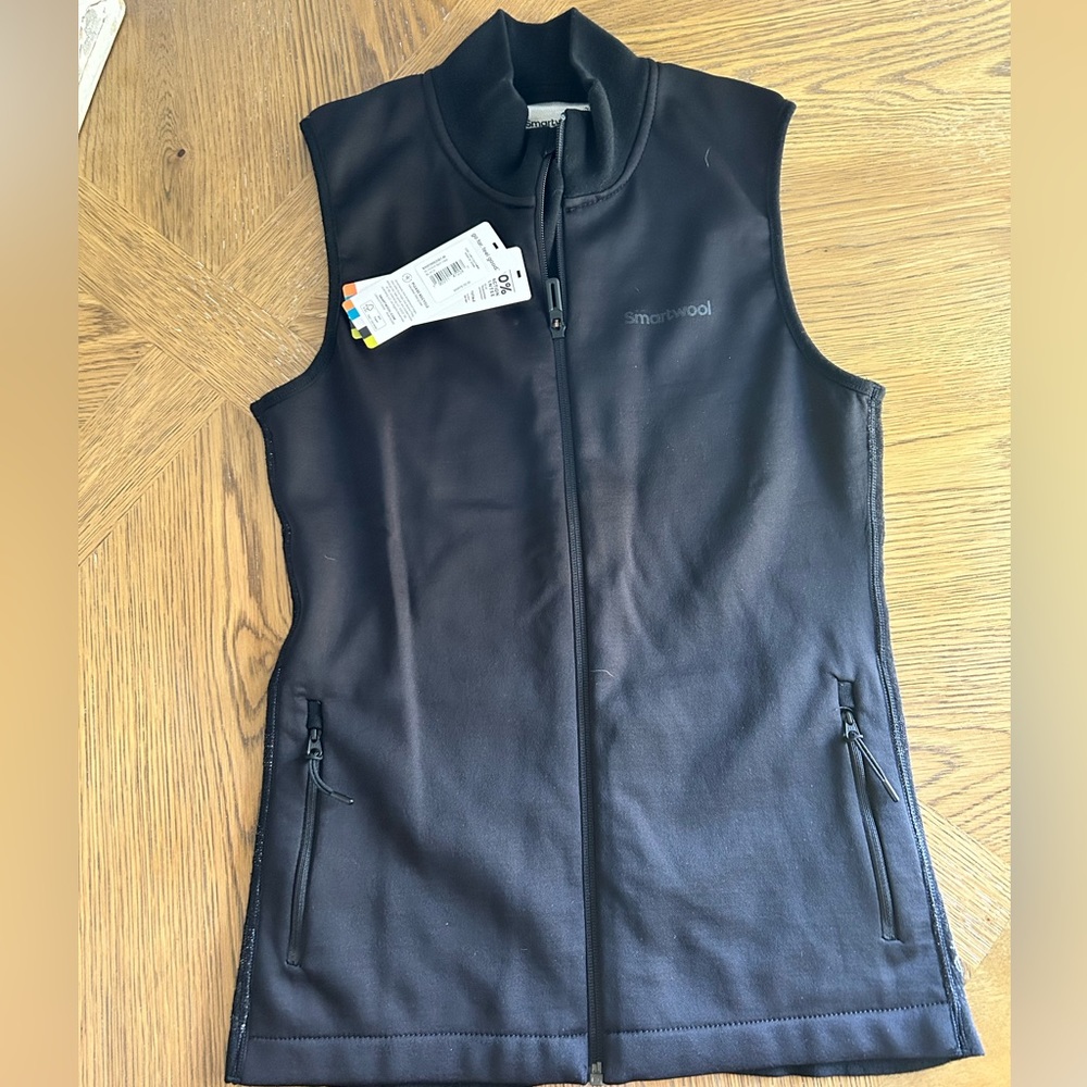 Brand new smart wool vest